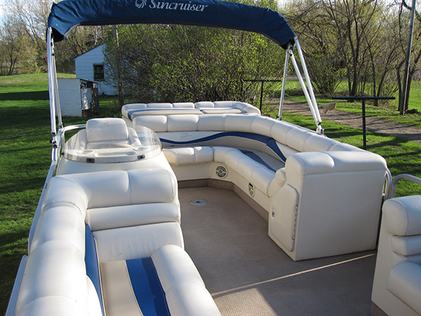 Pontoon Rental