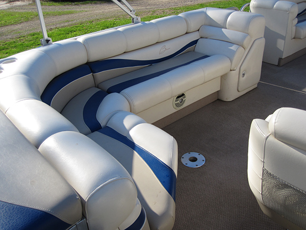 Pontoon Boat Rental