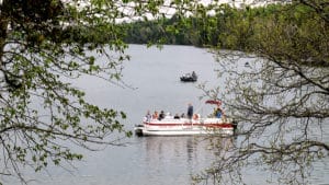 5 Things to Bring on Your Pontoon Boat Rental