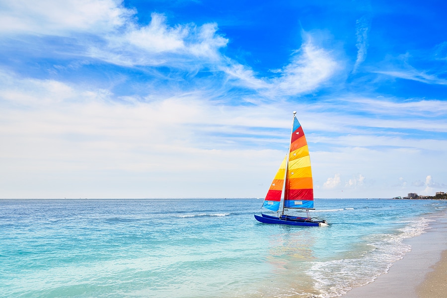 What Should You Know Before Trying a Catamaran?